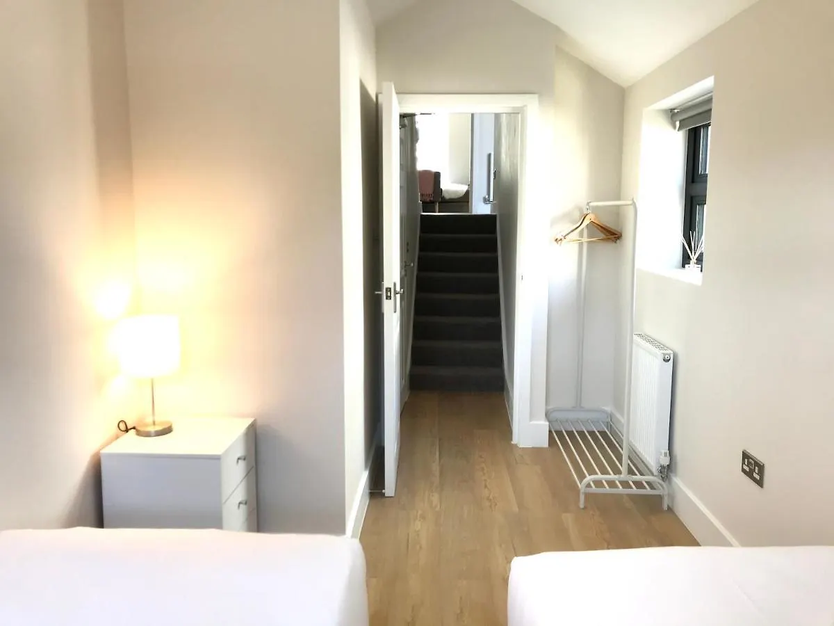 ***  Large Group Party Penthouse Hotel Brighton United Kingdom